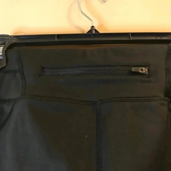 Athleta Asym Mesh Sonar Tight Leggings Pants Women’s Size XS Black Gold Silver - Picture 11 of 14